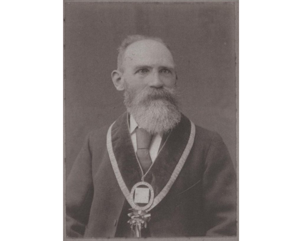 Adam Anderson in Southern Cross Free Gardeners regalia